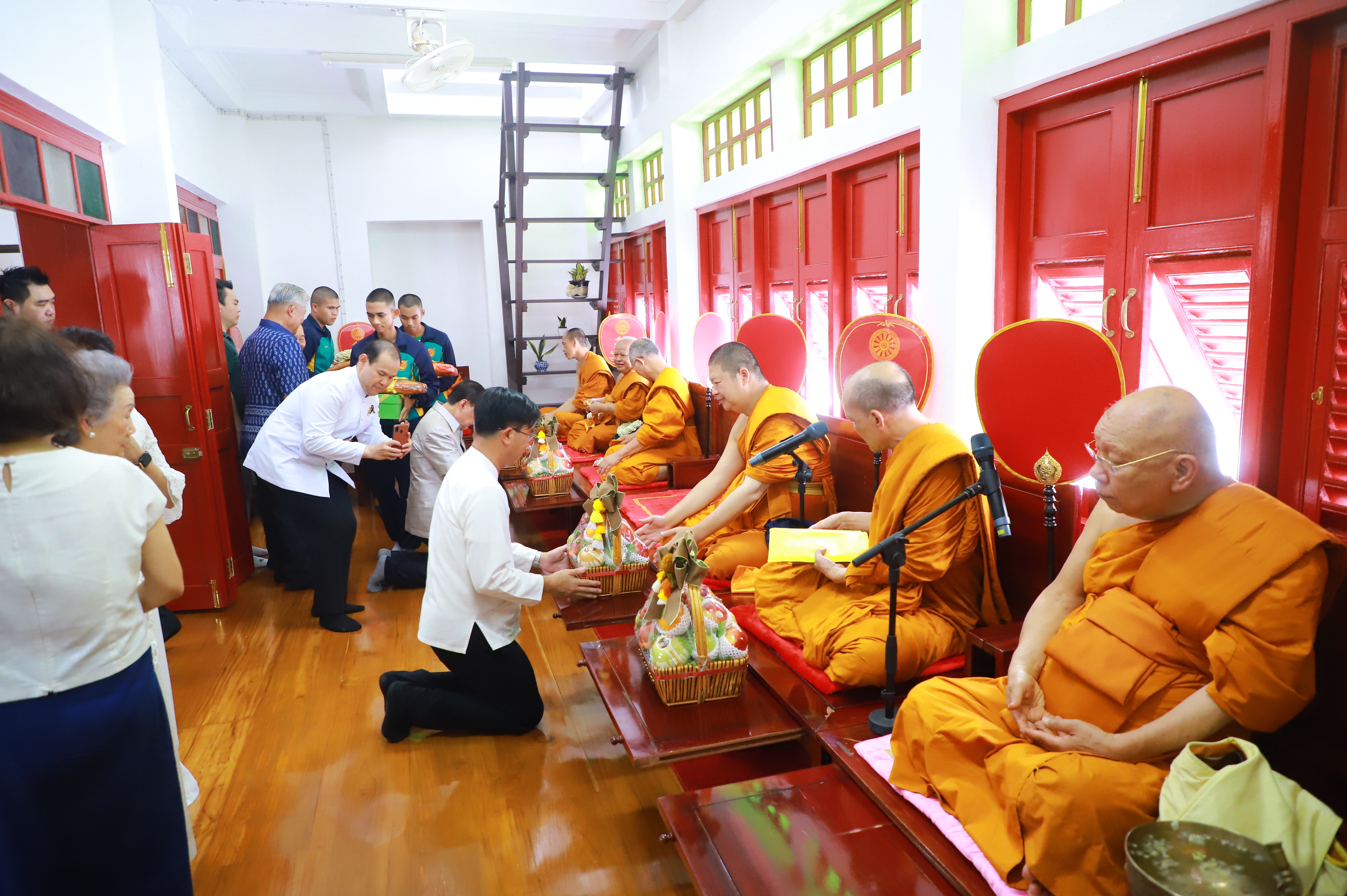 title - ส.ป.ก. ร่วมงานพิธีเจริญพระพุทธมนต์ฉลองกุฏิสงฆ์ คณะ 1 ณ วัดปรินายก วรวิหาร กรุงเทพฯ
